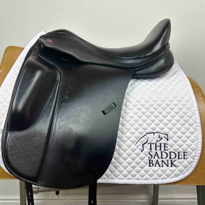 Image of 17.5 inch Kent and Masters S-Series Dressage Surface Block MDS Black Narrow Medium