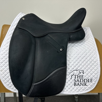 Image of 16.5 inch Wintec Isabell Dressage Black Adjustable