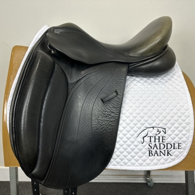 Image of 17.5 inch GFS Monarch Dressage S614 Black Adjustable