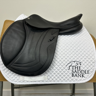 Image of 17.5 inch CWD Classic SE02 Black Medium