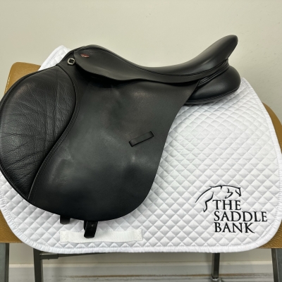 Image of 17 inch Kent and Masters Original Flat back GP MGU Black Adjustable