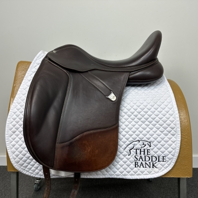 Image of 18 inch Bates Wide Dressage Luxe Brown Adjustable