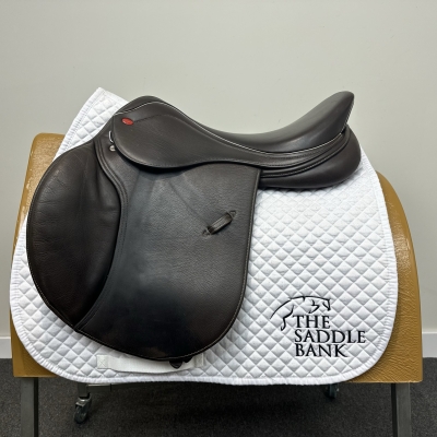 Image of 17.5 inch John Whitaker Bedale GP Jump Brown Adjustable