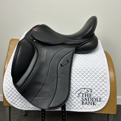 Image of 16.5 inch GFS Monarch Apex Dressage High Wither S627 Black Adjustable