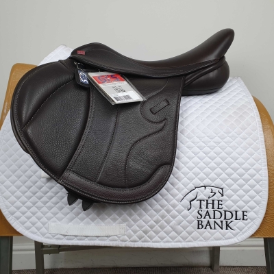 Image of 17 inch GFS Monarch Cob Jump S666 Brown Adjustable