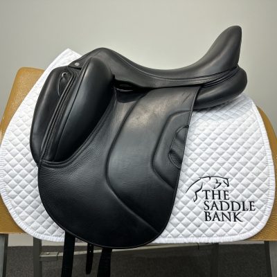 Image of 18 inch Antares Tempo Black Medium Wide