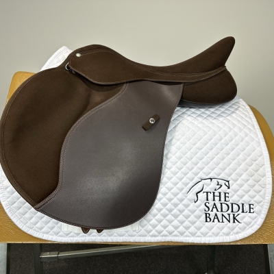 Image of 17 inch Wintec 2000 High Wither Square Cantle SC AP All Purpose Brown Adjustable