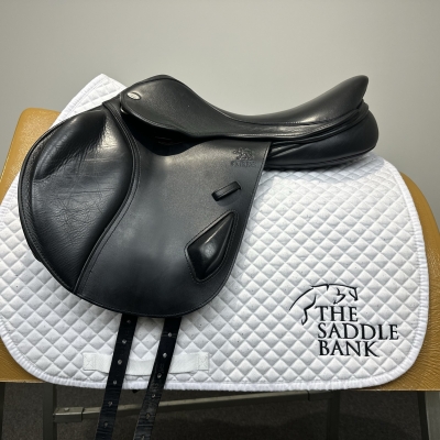 Image of 17 inch Fairfax Classic XC Monoflap Small Block MXC Black Adjustable