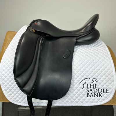 Image of 17 inch Albion K2 Dressage Black Medium