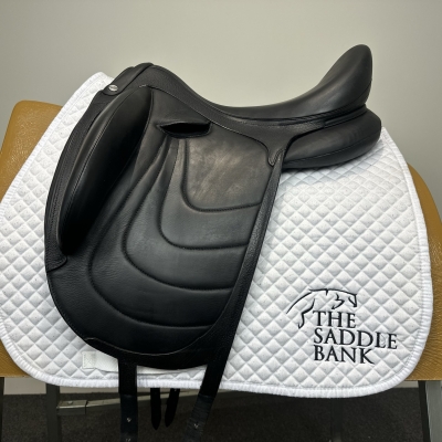 Image of 18 inch Devoucoux Makila Harmonie Black Medium Wide