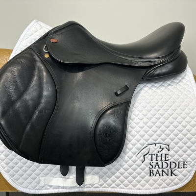 Image of 17 inch Kent and Masters S-Series Jump MJJ Black Adjustable