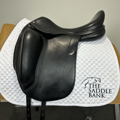 Image of 18 inch Equipe Emporio Dressage Black Wide
