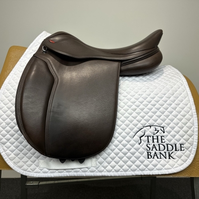 Image of 17 inch John Whitaker Hebden VSD Show Hunter Brown Adjustable