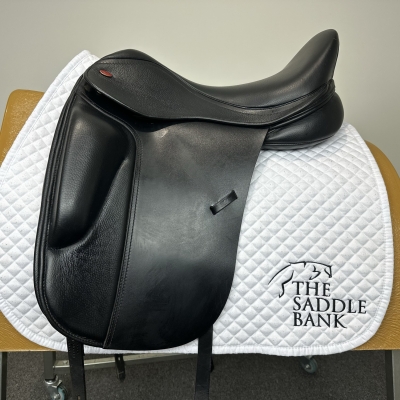 Image of 17 inch Kent and Masters S-Series Dressage Surface Block MDS Black Adjustable