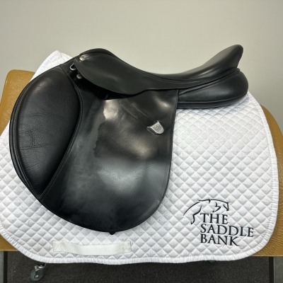 Image of 17.5 inch Bates Caprilli Close Contact Heritage Black Adjustable