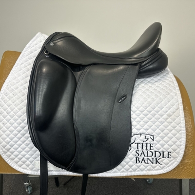 Image of 17 inch Loxley Dressage Monoflap Black Medium Wide