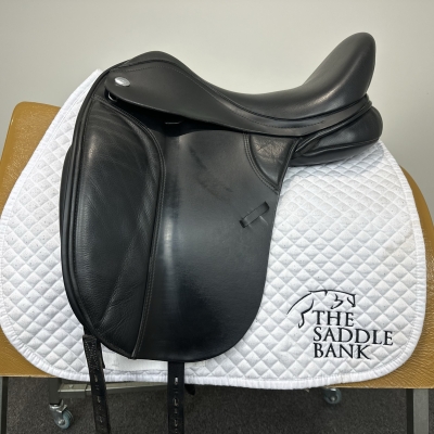 Image of 17 inch Thorowgood T8 Dressage MDM Black Adjustable