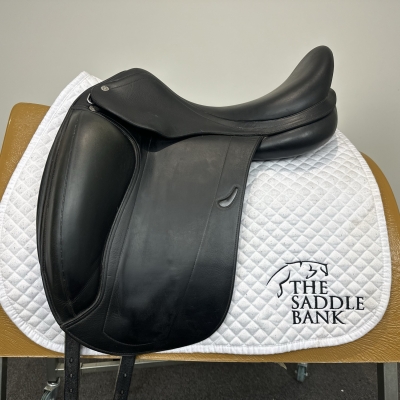 Image of 17 inch Equipe Emporio Dressage Black Wide