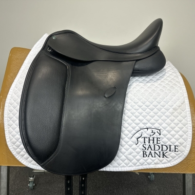 Image of 16.5 inch Arena Dressage Black Adjustable