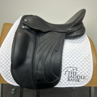 Image of 17.5 inch Albion Platinum Royale Black Medium Wide