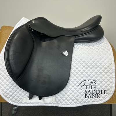 Image of 17.5 inch Bates Caprilli Close Contact Heritage Black Adjustable