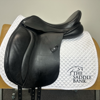 Image of 17 inch Ideal Technical and Traditional (T and T) Twinflap Dressage Black Adjustable
