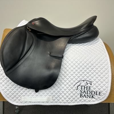 Image of 17.5 inch Albion Kontrol Deep Jump Black Medium Wide