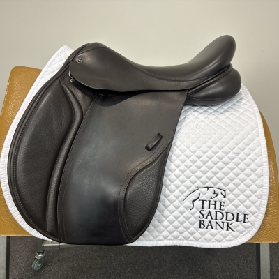 Image of 17 inch Andrea Hicks (AH) GP Jump Brown Wide