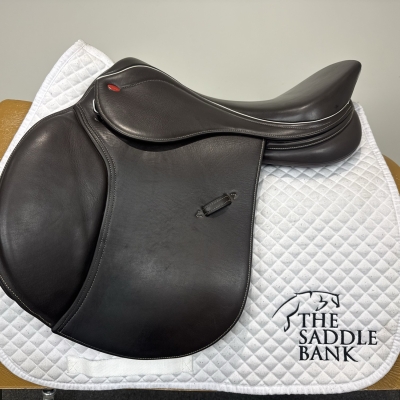 Image of 17 inch John Whitaker Bedale GP Jump Brown Adjustable