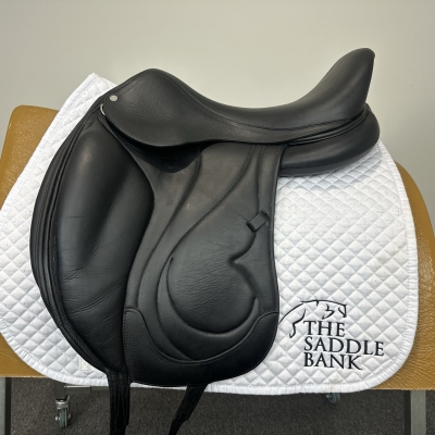 Image of 17.5 inch Antares DX Endurance Black Medium Wide