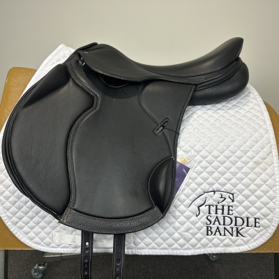 Image of 17 inch Cavaletti Collection Monoflap Jump Black Adjustable