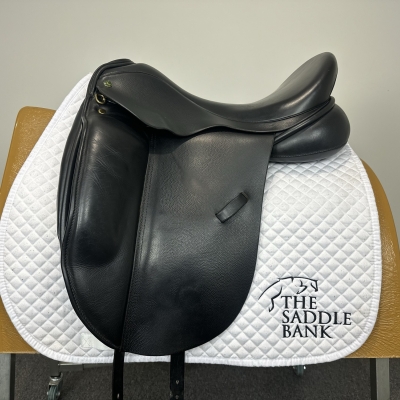 Image of 17.5 inch Ideal Suzannah Dressage Black Medium Wide