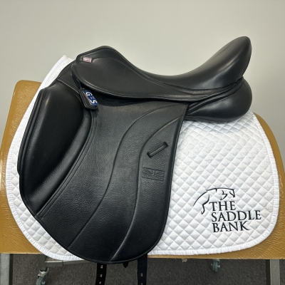 Image of 17.5 inch GFS Monarch Apex Dressage High Wither S627 Black Adjustable