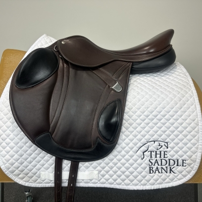 Image of 17 inch Bates Advanta Brown with Classic Black Highlights Adjustable