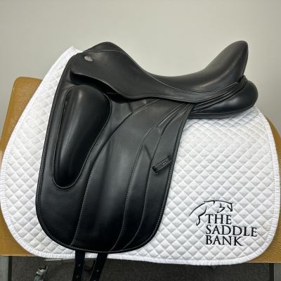 Image of 17 inch Fairfax Rebecca Hughes MDR Black Adjustable