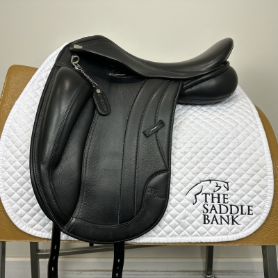 Image of 17 inch GFS Premier Dressage S752 Black Adjustable