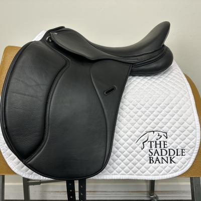 Image of 17.5 inch Cavaletti Collection Covered Leather Dual Flap Dressage Black Adjustable