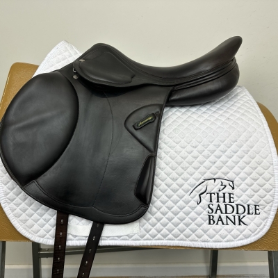 Image of 17.5 inch Amerigo CC Event Brown Medium Wide