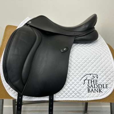 Image of 17 inch Ideal Technical and Traditional (T and T) Twinflap Dressage Black Adjustable