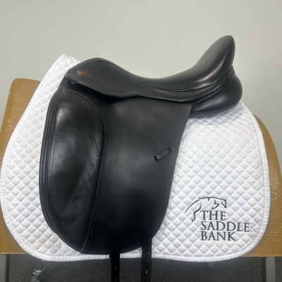 Image of 17 inch Kent and Masters S-Series Dressage Moveable Block MDM Black Adjustable