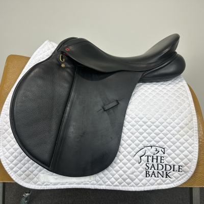 Image of 17.5 inch Albion K2 GP Black Medium Wide