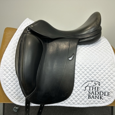 Image of 18 inch Equipe Emporio Monoflap Dressage Black Wide