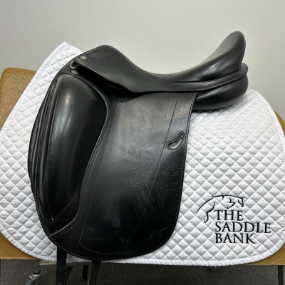 Image of 16 inch Equipe Emporio Monoflap Dressage Black Wide