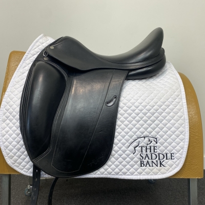 Image of 17 inch Equipe Emporio Dressage Black Narrow