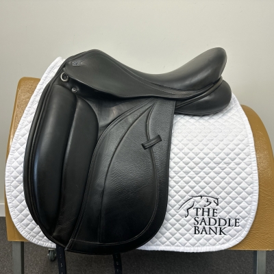 Image of 17 inch GFS Monarch Dressage Low Cantle S655 Black Adjustable