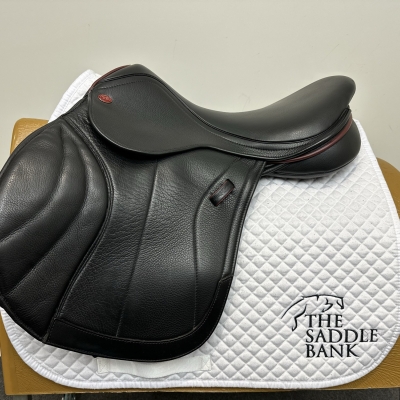 Image of 17.5 inch Kent and Masters Competition Series Dual Flap Jump Black Adjustable