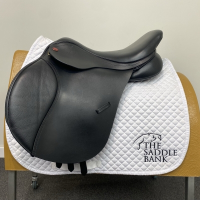 Image of 17 inch Kent and Masters Original Flat back GP MGU Black Adjustable