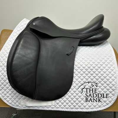 Image of 17.5 inch Loxley All Purpose Black Medium Wide