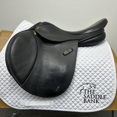 Image of 17.5 inch Ideal Nyala Black Medium Wide
