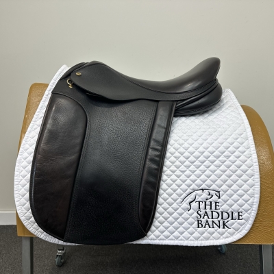 Image of 17.5 inch Black Country Classic Show Brown Extra Wide